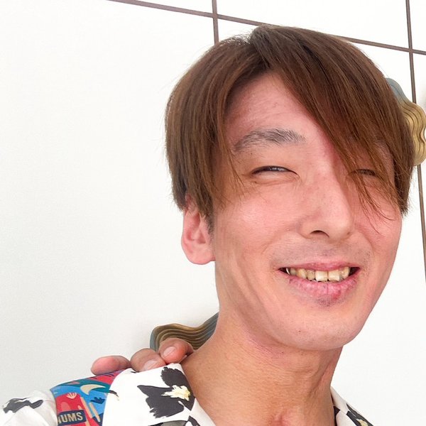 八木賢次郎 プロフィール